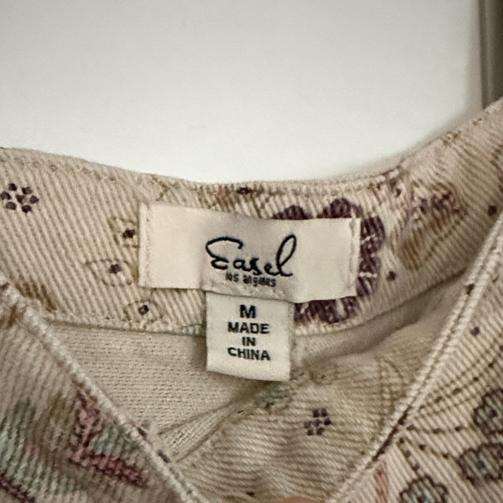 Easel Cream Floral Patterned jumpsuit - Picture 2 of 9